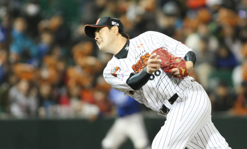 정대현선수의 역투 모습