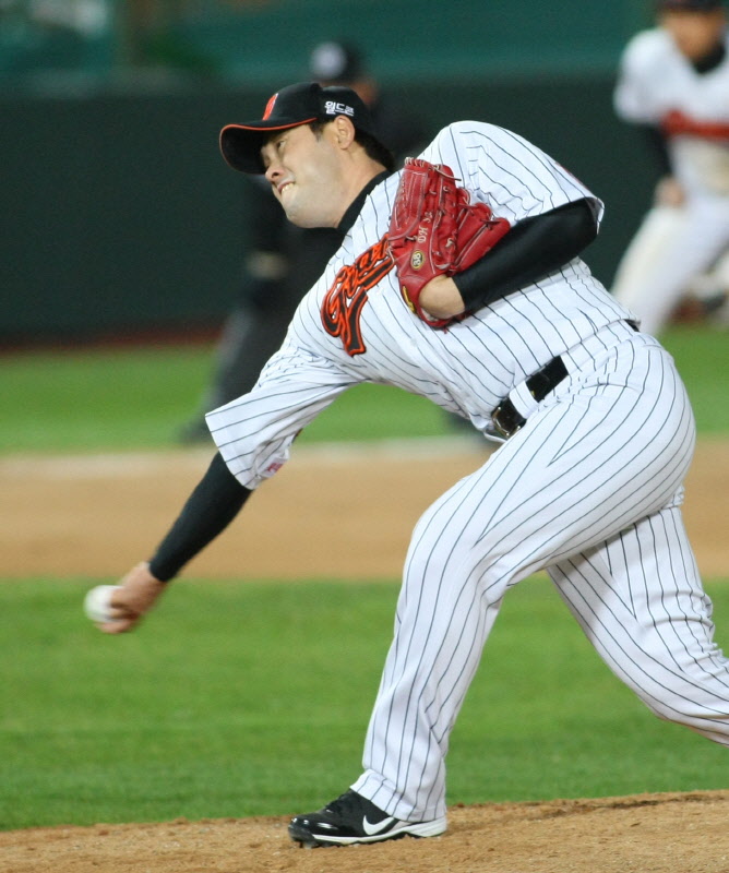 정대현선수의 역투모습