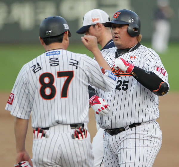 최준석의 적시안타