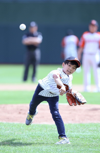 롯데 홈쇼핑 초청 시구시타