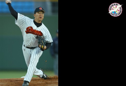 4월 23일 LG전 선발 투수 염종석 선수의 모습