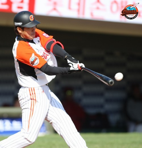 2013년 4월 7일 기아戰