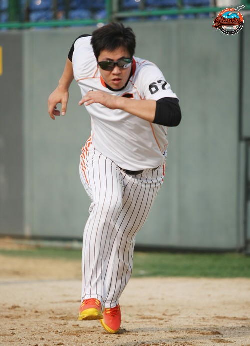 2013년 8월 27일 기아戰