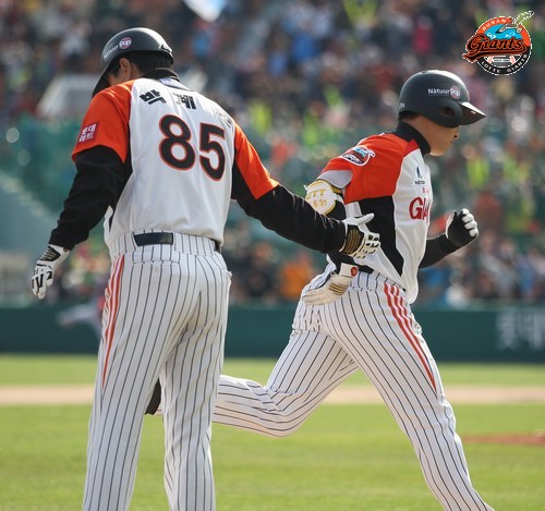 2013년 4월 7일 기아戰